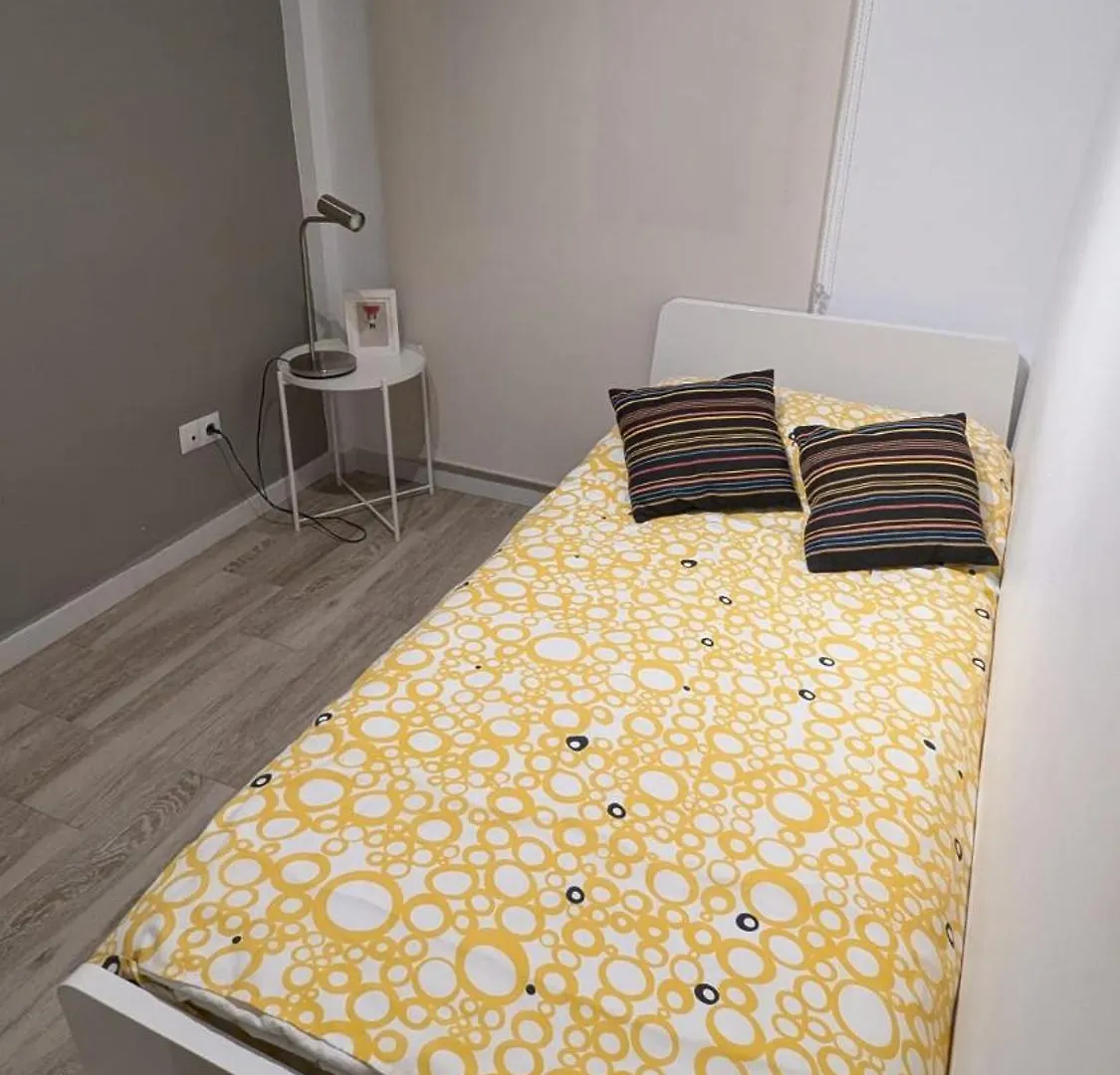 Japan Beach Parque Del Oeste Apartment Malaga 0*,